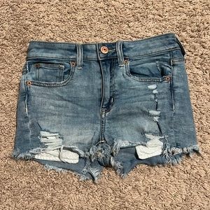 American eagle size 2 hi rise shortie distressed
